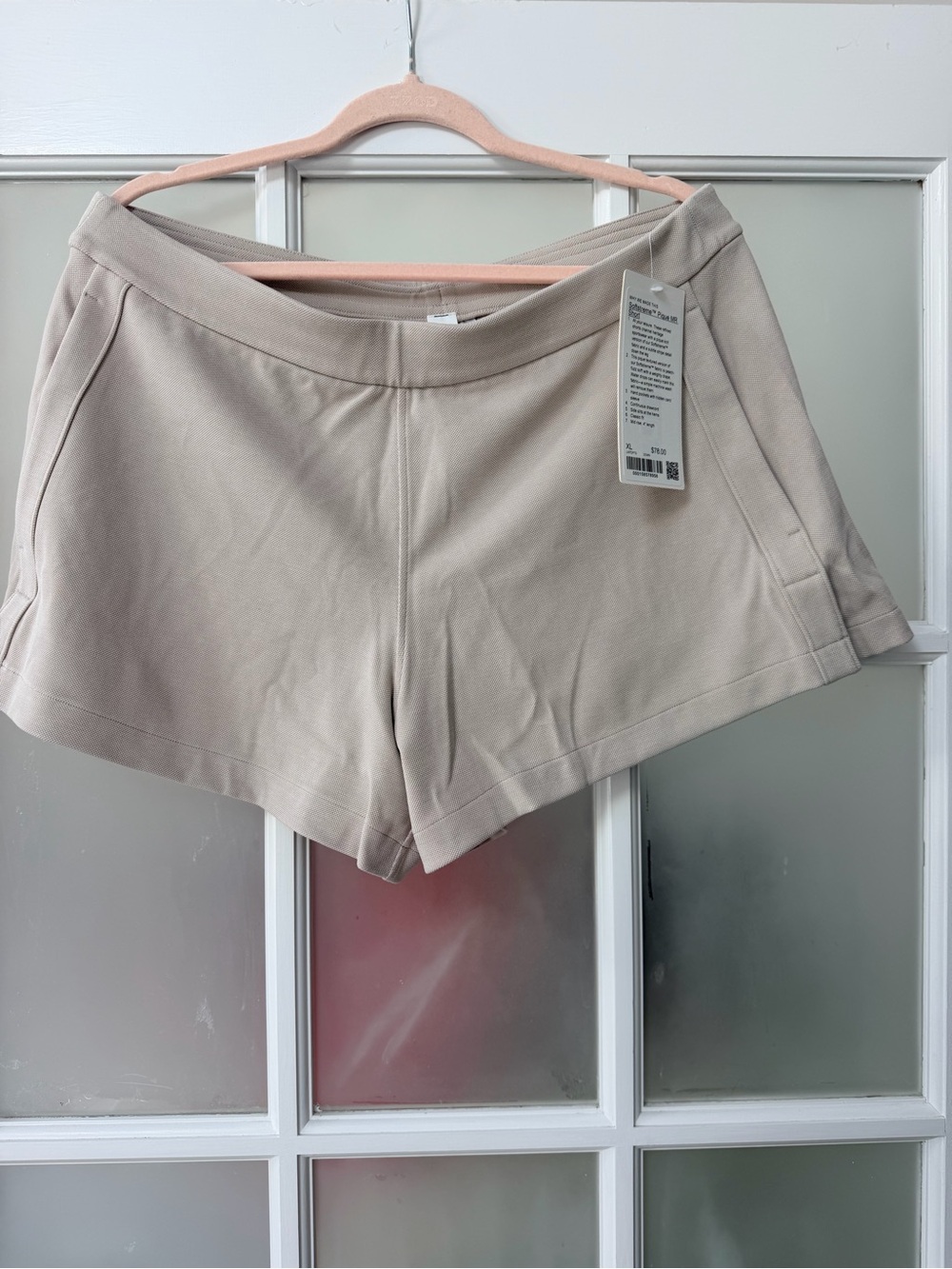 lululemon athletica Women Knit Shorts - Light Taupe Softstreme Pique MR